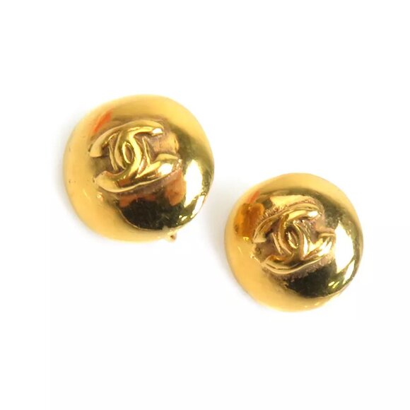 CHANEL CC Logo Earrings Gold Metal -
